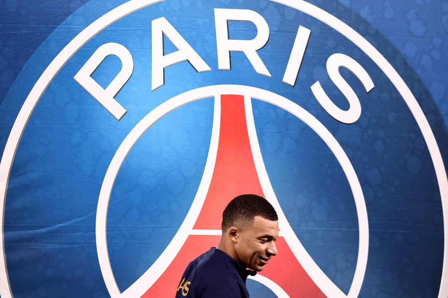 Paris Saint-Germain's French forward #07 Kylian Mbappe. -AFP/FRANCK FIFE