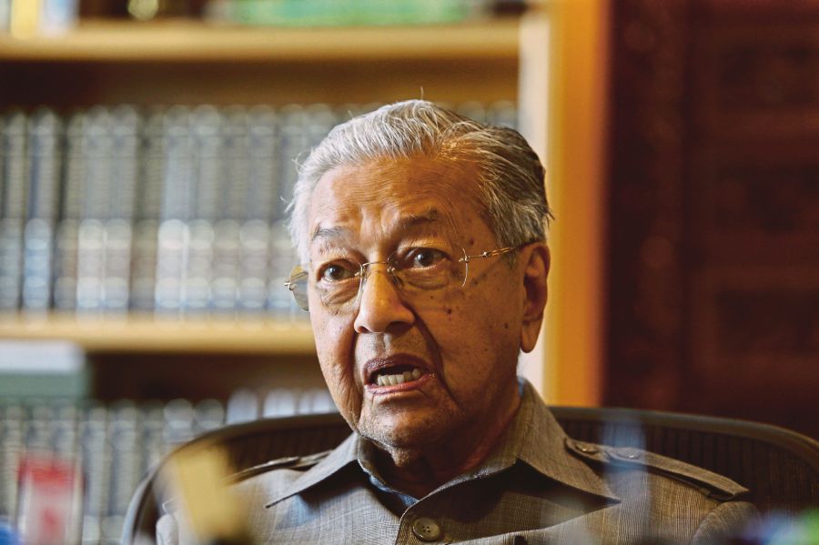 Tun Dr Mahathir Mohamad. -NSTP FILE