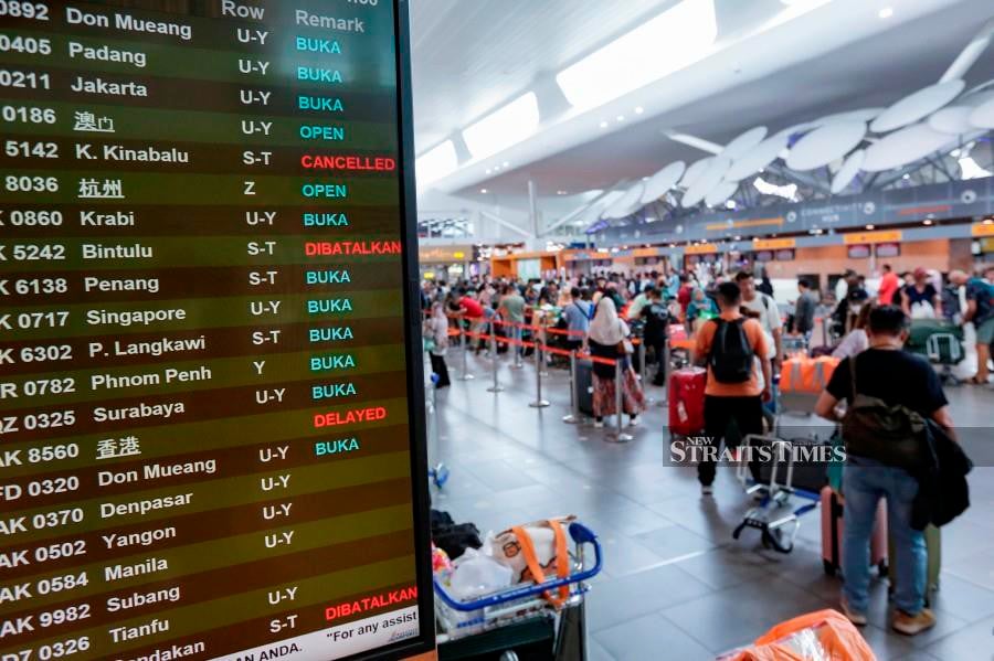Flights heading to East Malaysia are expected to resume as early as 7pm on April 18, 2024. -NSTP/AIZUDDIN SAAD