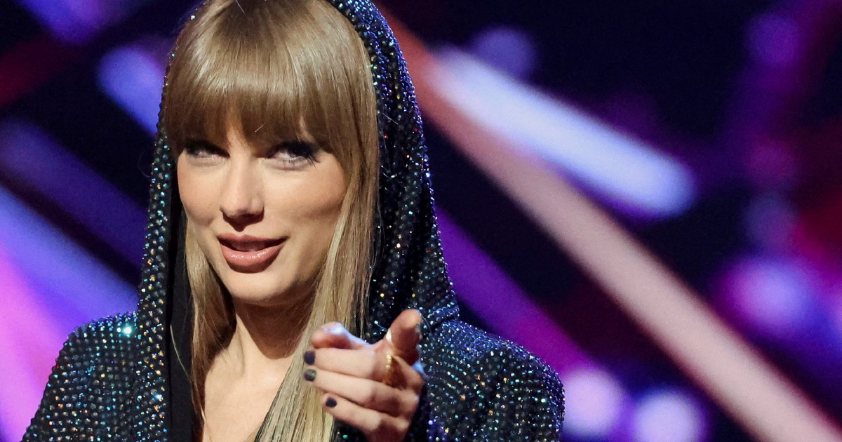 #Showbiz: Taylor Swift is female singer with most No. 1 albums | New ...