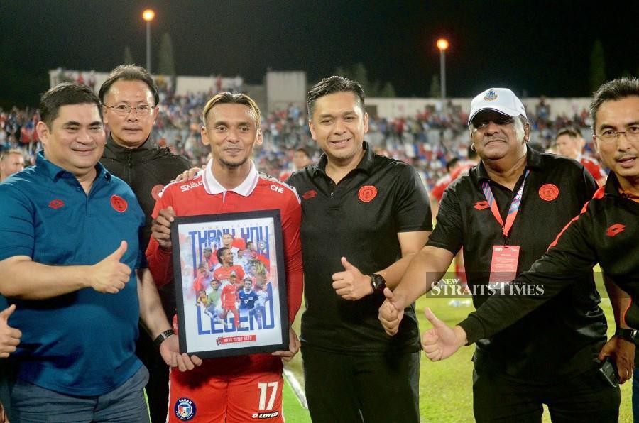 A regular with Harimau Malaya, Amri sparked excitement in 2009 when he scored two goals for Malaysia in the 3-2 defeat to former Premier League champions Manchester United. -NSTP/MOHD ADAM ARININ