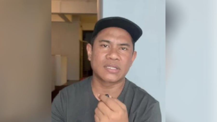 Social media influencer Dd Chronicle whose real name is Dediy Sulaeman Ra’e was summoned to federal police headquarters in Bukit Aman last Thursday for the statement recording process. -PIC CREDIT: BERITA HARIAN