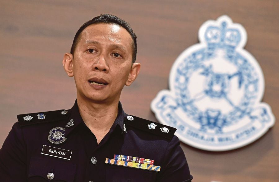 Kuala Langat district police chief Ahmad Ridhwan Mohd Nor@Saleh. -BERNAMA PIC