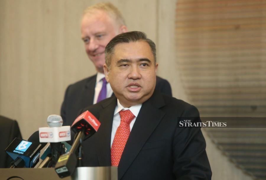 Transport Minister Anthony Loke Siew Fook said despite the government's goal to reduce carbon emissions the government has no plans to implement a policy that discourages the ownership of private vehicles, particularly those that have reached the end of their useful life. -NSTP/ROHANIS SHUKRI