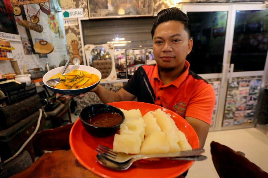 Cafe serves Tapioca-based desserts to keep traditional Perak delicacy ...