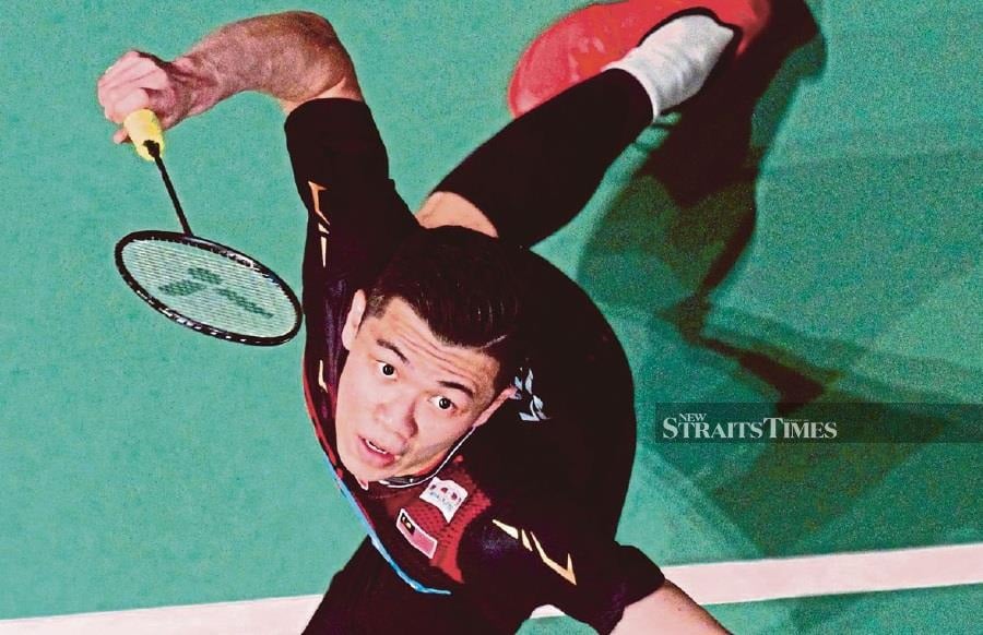 (FILE PHOTO) Lee Zii Jia was eliminated by Japan's Kenta Nishimoto in the China Masters quarter-finals. -NSTP/EIZAIRI SHAMSUDIN