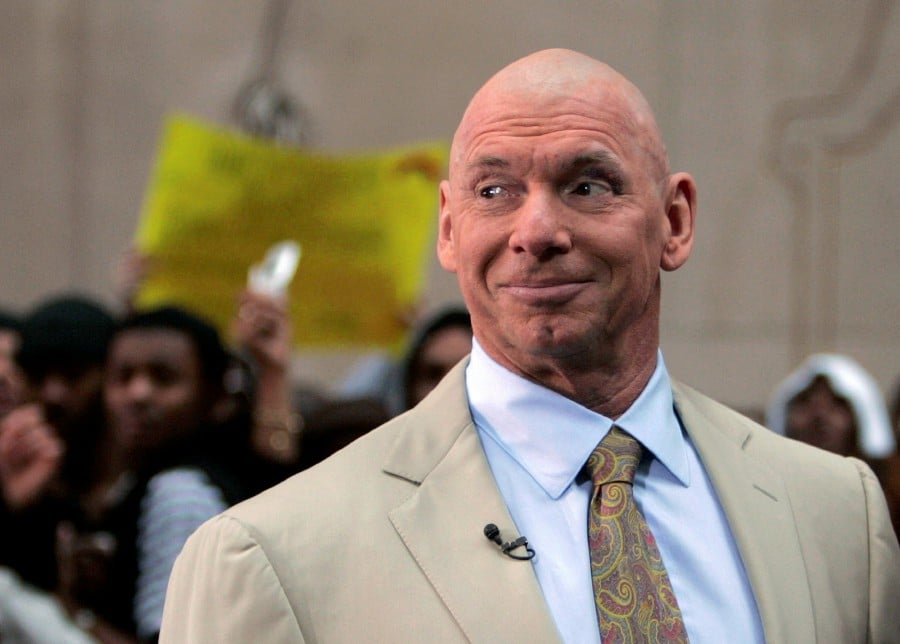 (FILE PHOTO) World Wrestling Entertainment chairman Vince McMahon. -REUTERS/Brendan McDermid