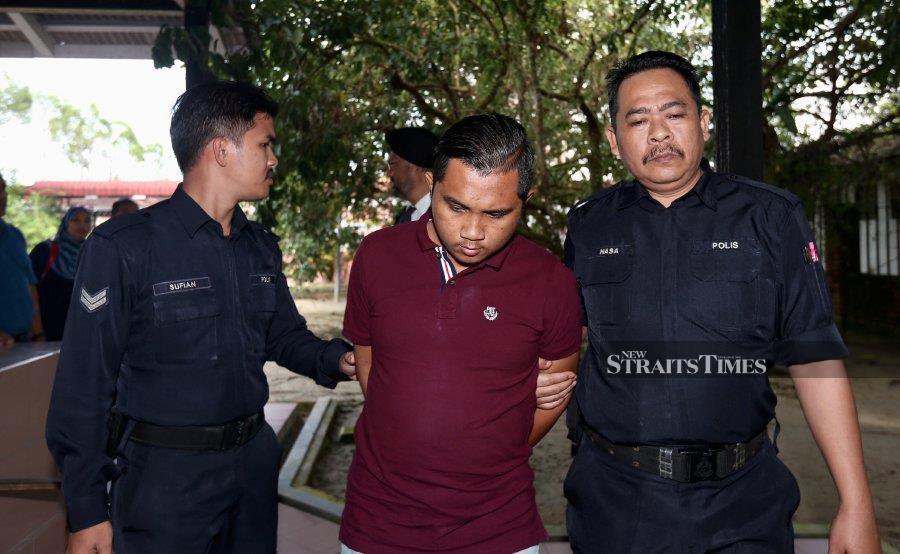 (FILE PHOTO) An ice truck driver whose vehicle struck a van, killing nine people near Tapah in 2016 was sentenced to four years in jail for reckless driving. -NSTP FILE/MUHAIZAN YAHYA