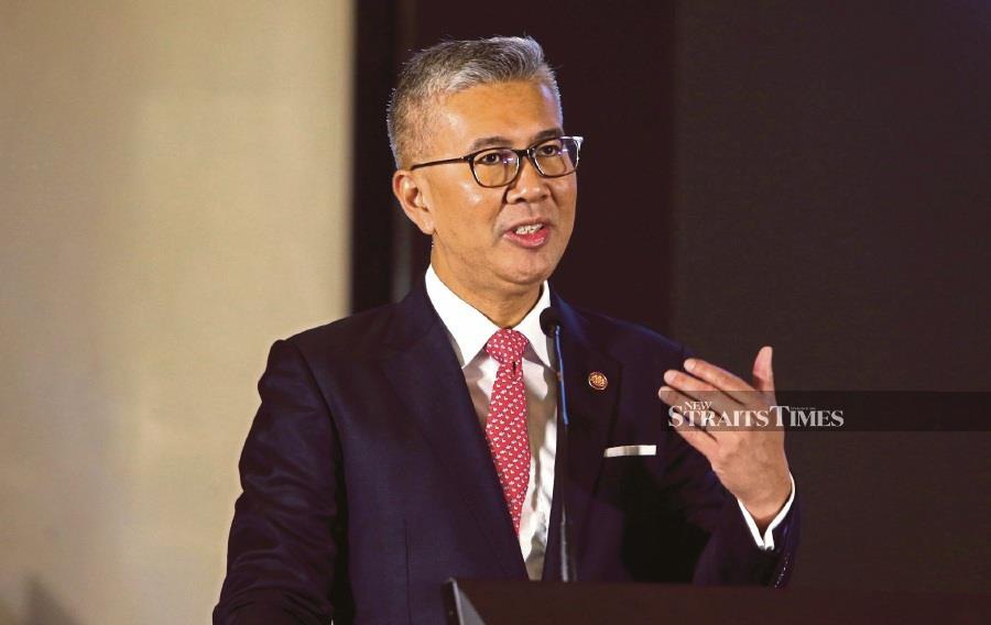 Minister of Investment, Trade and Industry Tengku Datuk Seri Zafrul Abdul Aziz says he will hold a meeting with MIcrosoft CEO and chairman Satya Nadella. NSTP Pic