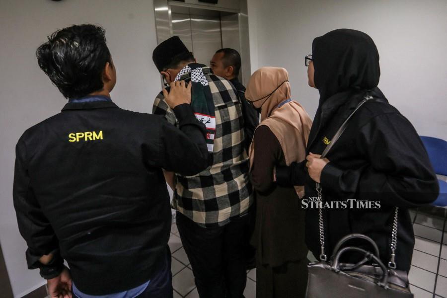A company owner and one of his employees pleaded not guilty at the Kuala Terengganu Sessions Court to charges of submitting false documents to the Social Security Organisation (Socso) to claim incentives under the Penjana Kerjaya 2.0 (Penjana) programme amounting to RM126,100 in 2021. -NSTP/GHAZALI KORI