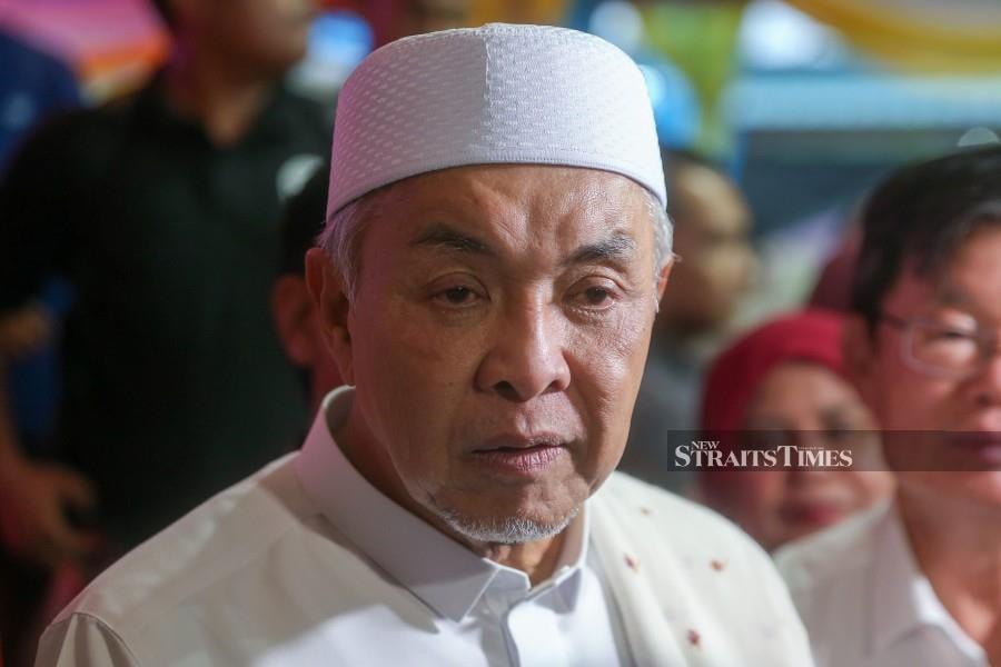 Deputy Prime Minister Datuk Seri Dr Ahmad Zahid Hamidi has called for all Malaysians to pray for Palestinians during Aidilfitri. NSTP file pic