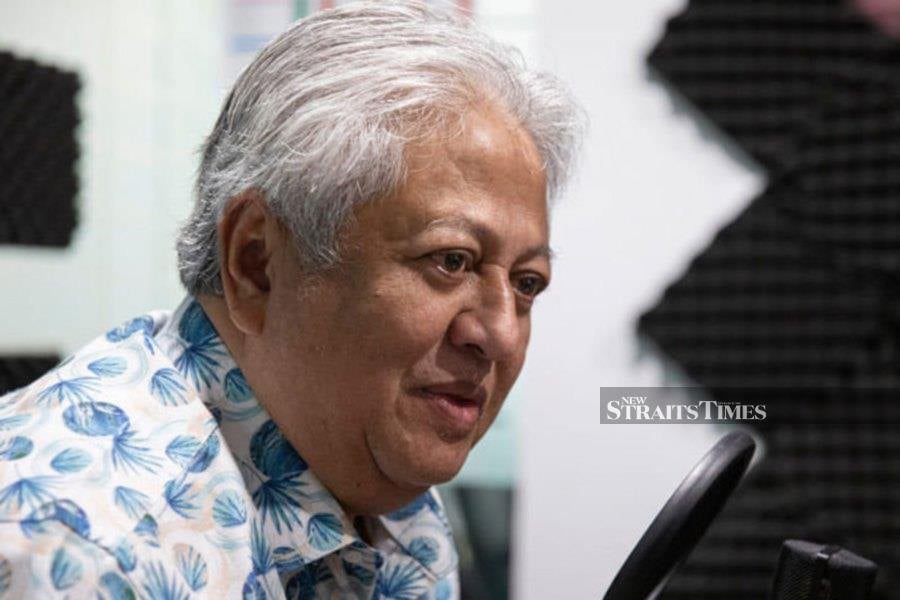 Former law minister Datuk Zaid Ibrahim criticised members of parliament (MPs) for passing amendments to the Police Act. 