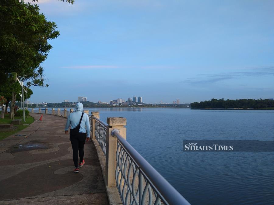 Go for a walk along Putrajaya Lake.