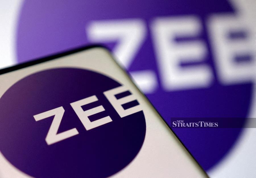 Shares of India’s Zee Entertainment sank nearly 14 per cent on Tuesday, a day after Bloomberg News reported that Japan’s Sony was planning to scrap the US dollar 10 billion merger of its India unit with the broadcaster.