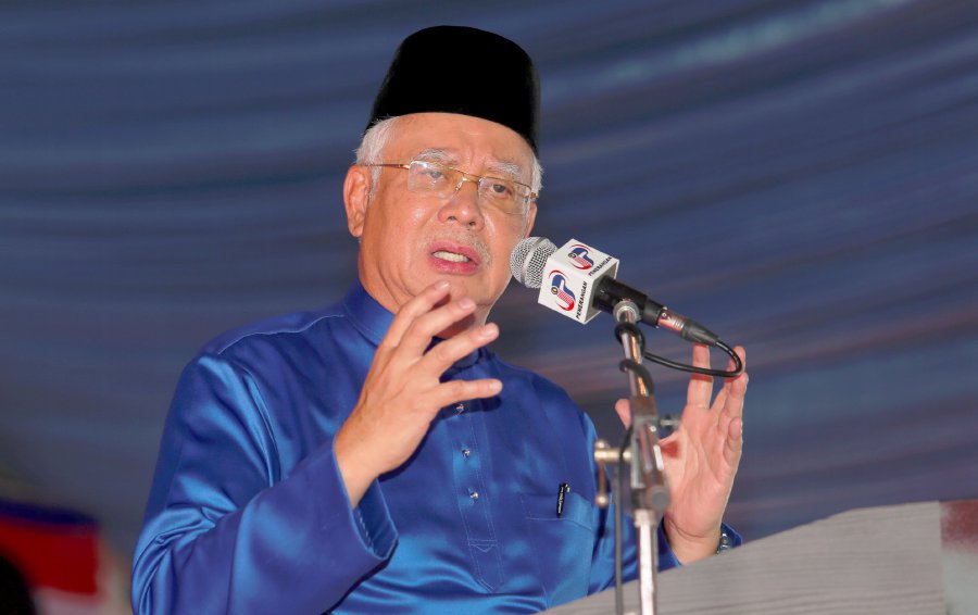 Najib questions former Umno leaders' alliance with once-enemy DAP | New ...